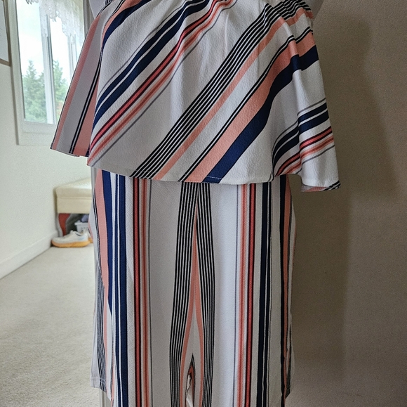 Strapless Romper - Picture 1 of 5